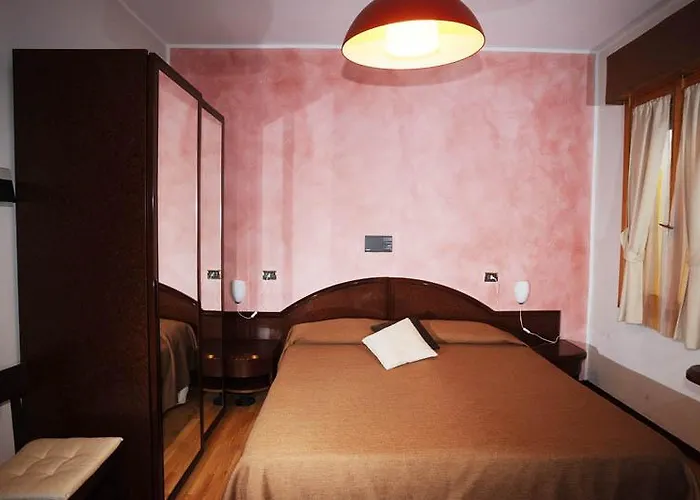 德拉克酒店 马拉内罗