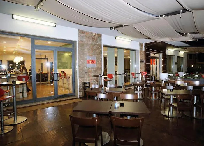 酒店 德拉克酒店 马拉内罗